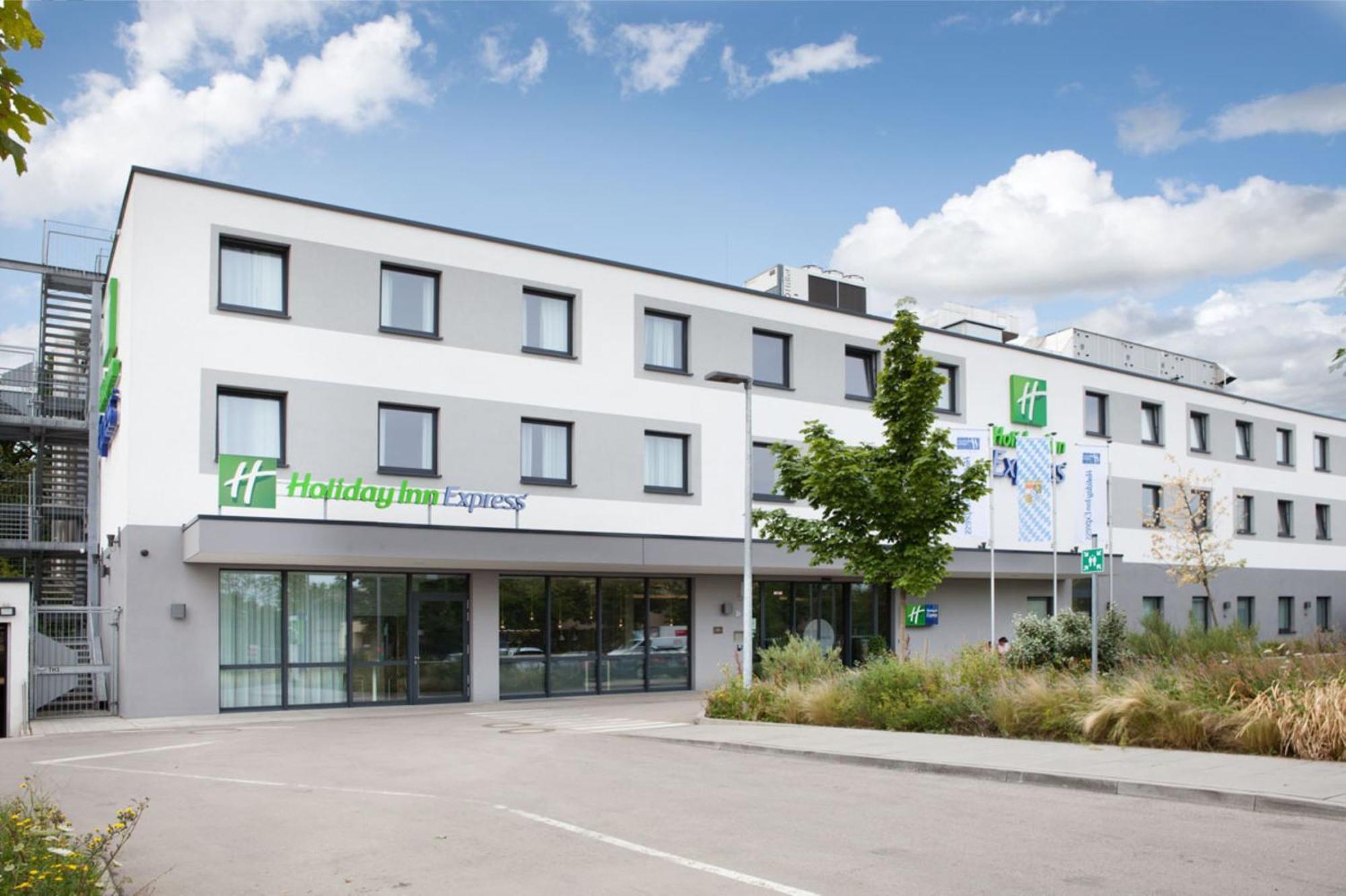 Holiday Inn Express Munich - Olympiapark By Ihg Exterior foto